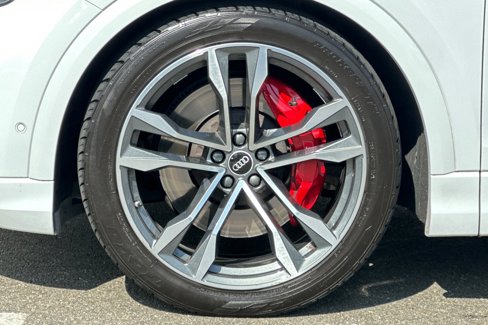 Used 2022 Audi SQ8 Premium Plus w/ Towing Package image 33