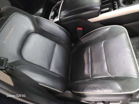 Used 2019 RAM 1500 Laramie image 17