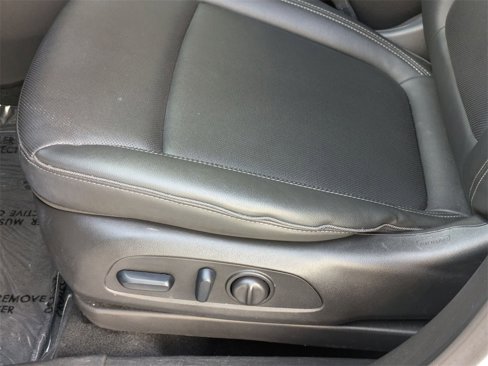 Used 2024 Buick Encore GX Sport Touring w/ Comfort Package image 15