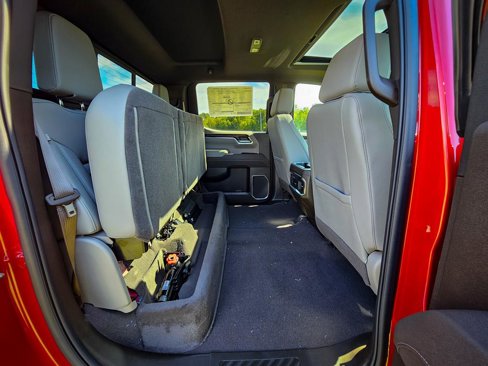 New 2026 GMC Sierra 1500 SLT w/ SLT Premium Plus Package image 39