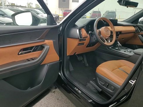 Certified 2025 MAZDA CX-70 3.3 Turbo S w/ Premium Plus image 14