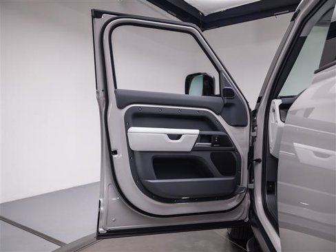 New 2026 Land Rover Defender 110 S image 25