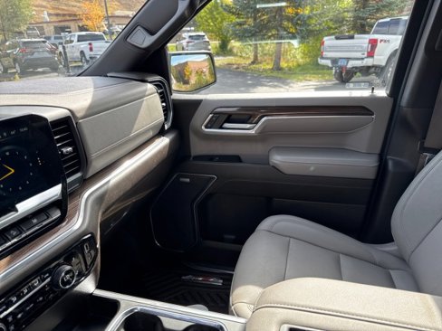 Used 2022 Chevrolet Silverado 1500 LT Trail Boss w/ LT Trail Boss Premium Package image 30