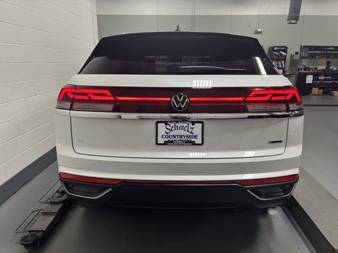 New 2026 Volkswagen Atlas Cross Sport SE image 52