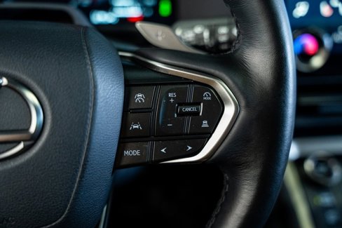 Used 2024 Lexus GX 550 image 40