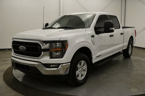 Used 2023 Ford F150 XLT w/ Trailer Tow Package image 3