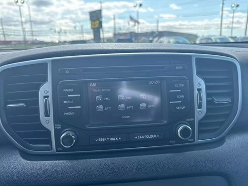 Used 2019 Kia Sportage LX image 15