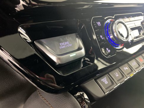 New 2025 GMC Sierra 2500 AT4 w/ AT4 Premium Plus Package image 19