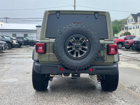 New 2025 Jeep Wrangler Unlimited Rubicon 392 image 3