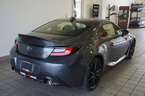 New 2025 Toyota GR86 Premium image 16