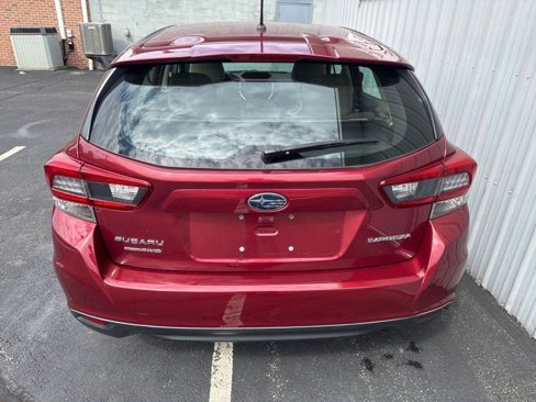 Used 2020 Subaru Impreza 2.0i image 9