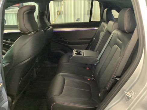 New 2025 Jeep Wagoneer Launch Edition image 34