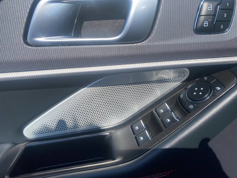 Used 2025 Ford Explorer ST image 30