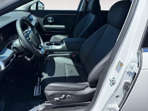 Certified 2026 Hyundai Ioniq 9 SEL image 10