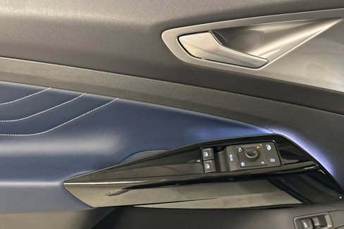 New 2025 Volkswagen ID.4 Pro S Plus image 10