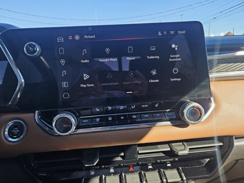 Used 2023 GMC Canyon AT4 w/ Canyon Safety Plus Package image 30