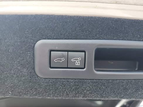 Used 2022 Lexus RX 350L FWD w/ Premium Package image 10