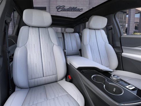 New 2026 Cadillac Lyriq Luxury image 16