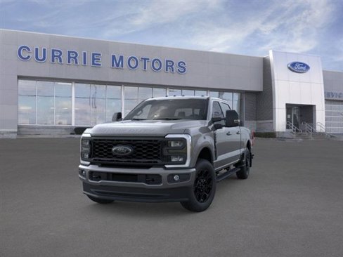 New 2025 Ford F250 XLT image 2