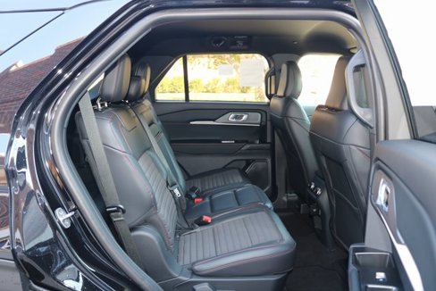New 2025 Ford Explorer ST-Line image 27