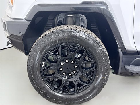 New 2026 GMC Hummer EV SUV image 19