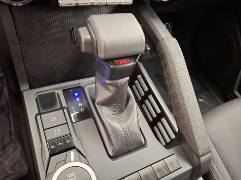 Used 2024 Toyota Tacoma TRD Sport image 12