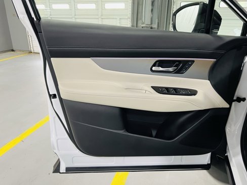 New 2025 Nissan Murano SL image 23