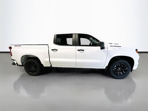 New 2026 Chevrolet Silverado 1500 Custom w/ Rally Edition image 9