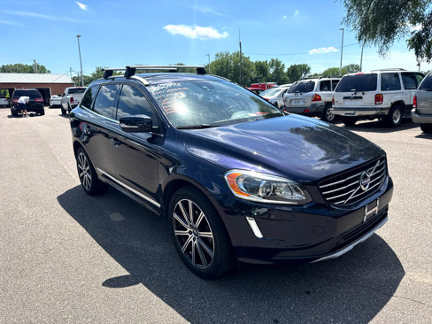 Used 2017 Volvo XC60 T6 Inscription w/ Climate Package image 3