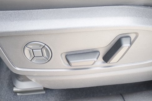 New 2025 Audi Q5 Premium Plus image 15