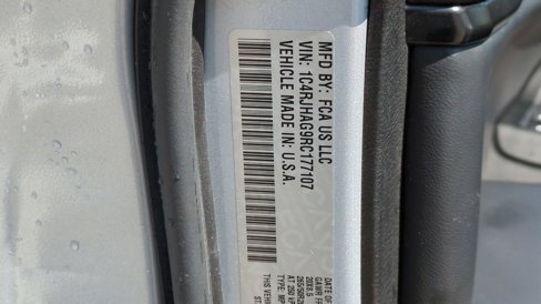 Used 2024 Jeep Grand Cherokee Altitude image 41