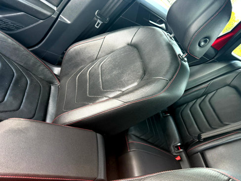 Used 2020 Volkswagen Jetta GLI Autobahn image 38