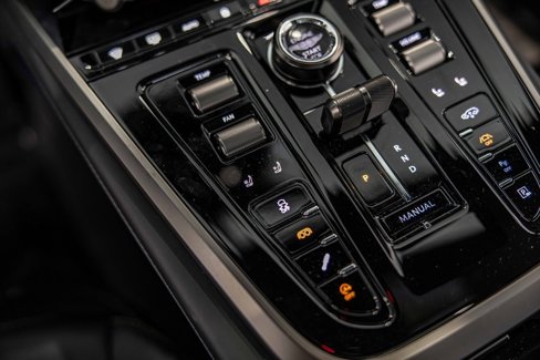Used 2025 Aston Martin DBX 707 image 31