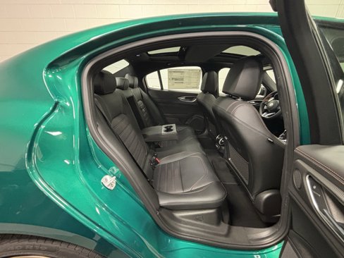 New 2025 Alfa Romeo Giulia AWD w/ Driving Assist Package image 14