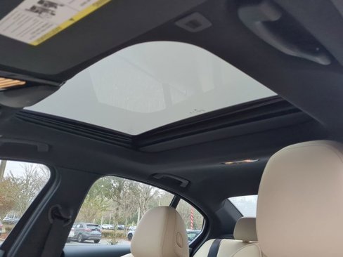Certified 2025 BMW 330i Sedan w/ M Sport Package image 20