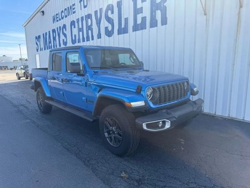 Used 2024 Jeep Gladiator Sport image 1