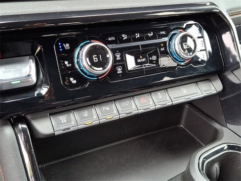 Used 2024 GMC Sierra 2500 AT4 w/ AT4 Premium Plus Package image 11