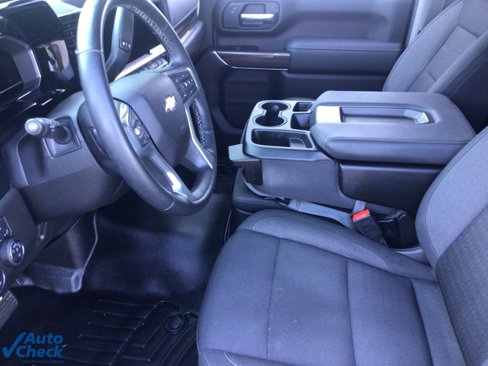 Used 2025 Chevrolet Silverado 2500 LT w/ Convenience Package image 7