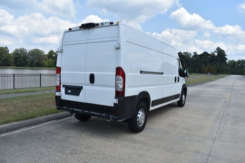 Used 2023 RAM ProMaster 2500 image 4