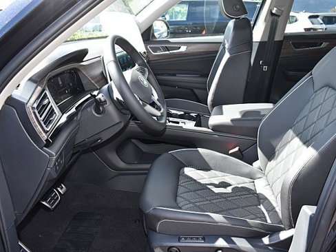 New 2026 Volkswagen Atlas SEL Premium R-Line image 7