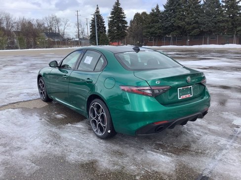 New 2025 Alfa Romeo Giulia Sprint w/ Veloce Package AWD image 3