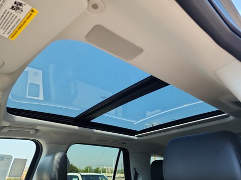 New 2025 Ford Expedition Platinum image 19