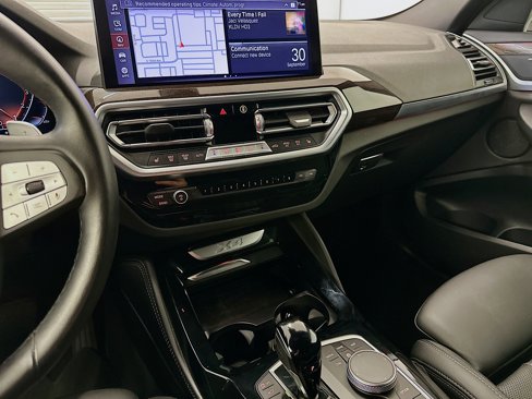 Used 2024 BMW X4 xDrive30i image 26