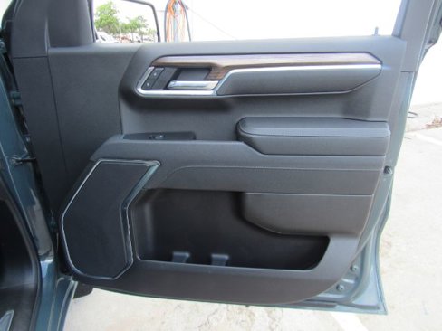 Used 2025 Chevrolet Silverado 1500 LT image 19