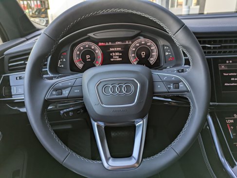 New 2025 Audi Q7 3.0T Prestige image 10