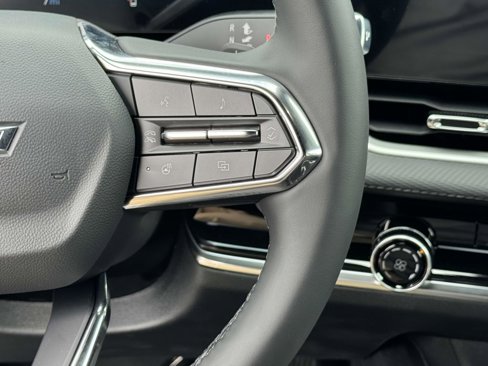 New 2026 Chevrolet Equinox LT image 10