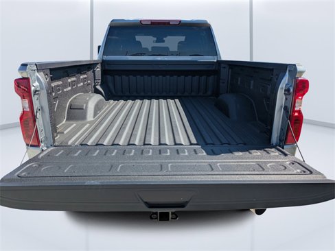 Used 2025 Chevrolet Silverado 2500 Custom w/ Custom Value Package image 12