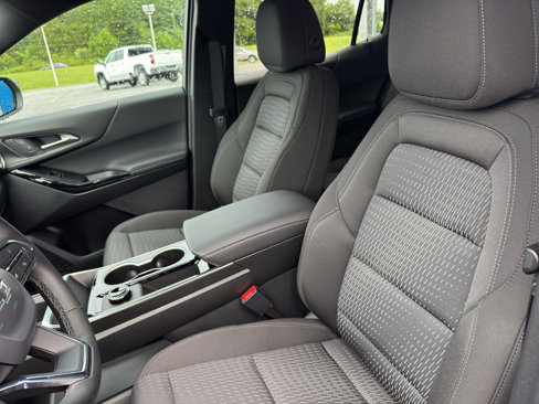 New 2026 Chevrolet Equinox LT w/ Midnight Edition image 11