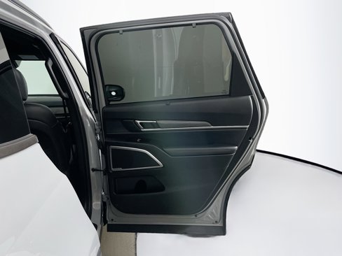 Used 2024 Kia Telluride EX X-Line image 33