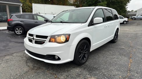 Used 2019 Dodge Grand Caravan GT image 3